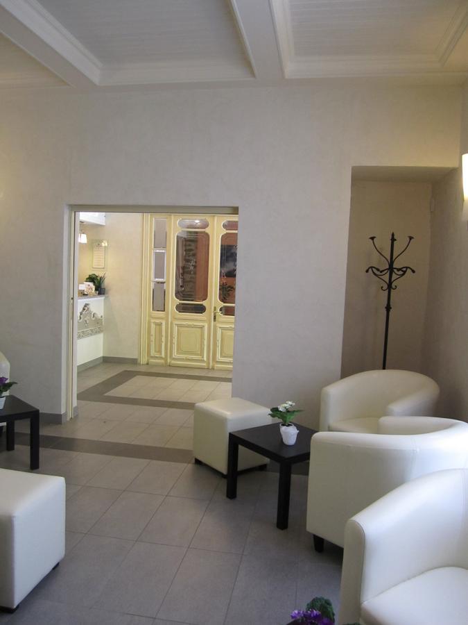 Le Mirval Hotel La Brigue Ngoại thất bức ảnh